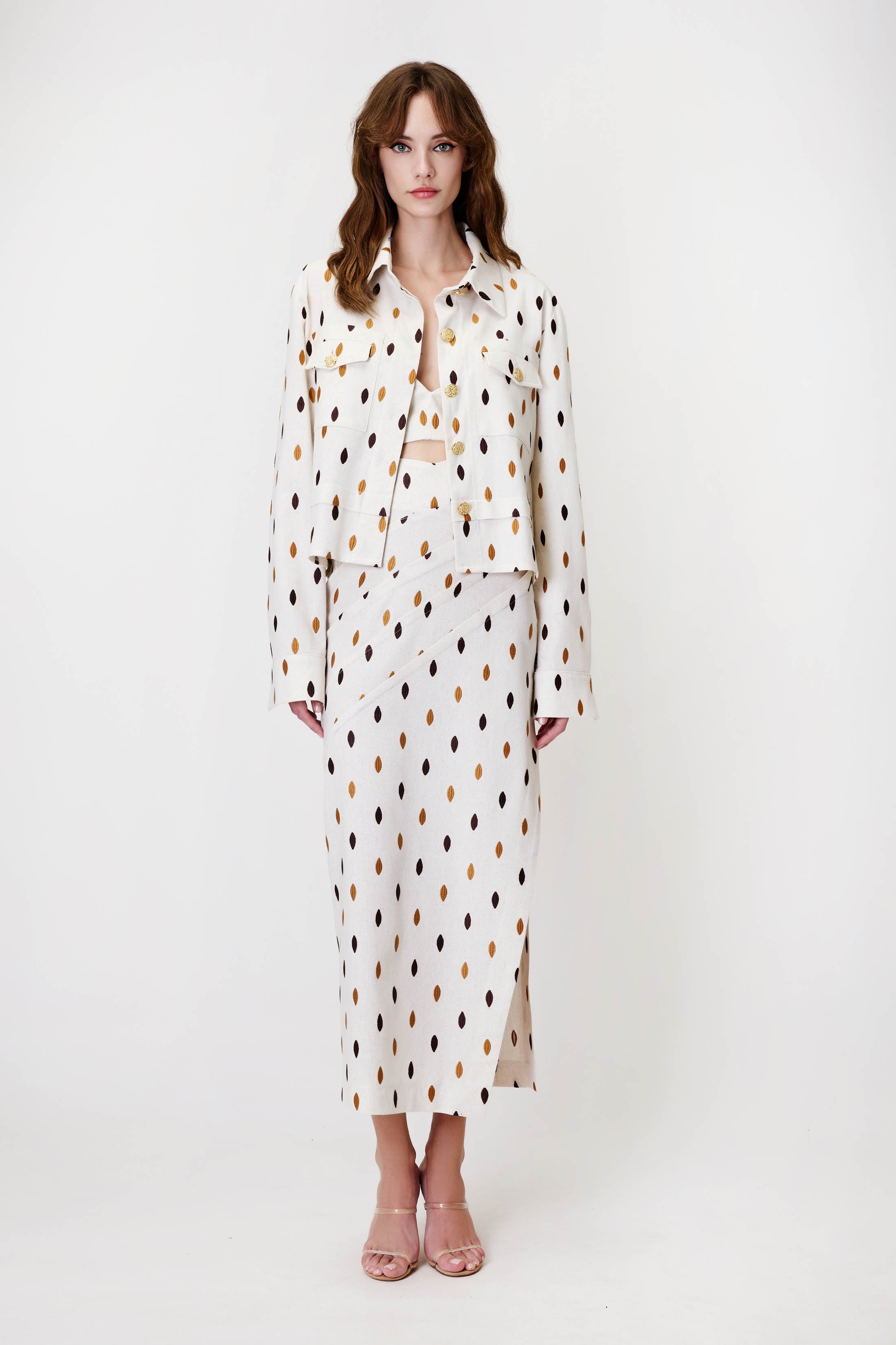 Jacket in Embroidered Linen