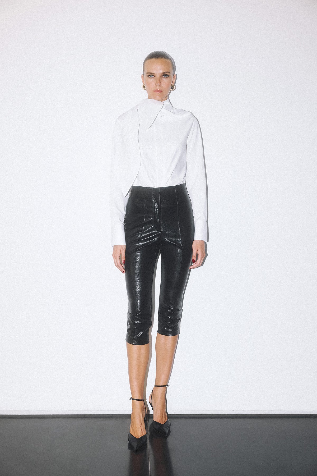 BLANCHE CAPRI PANTS