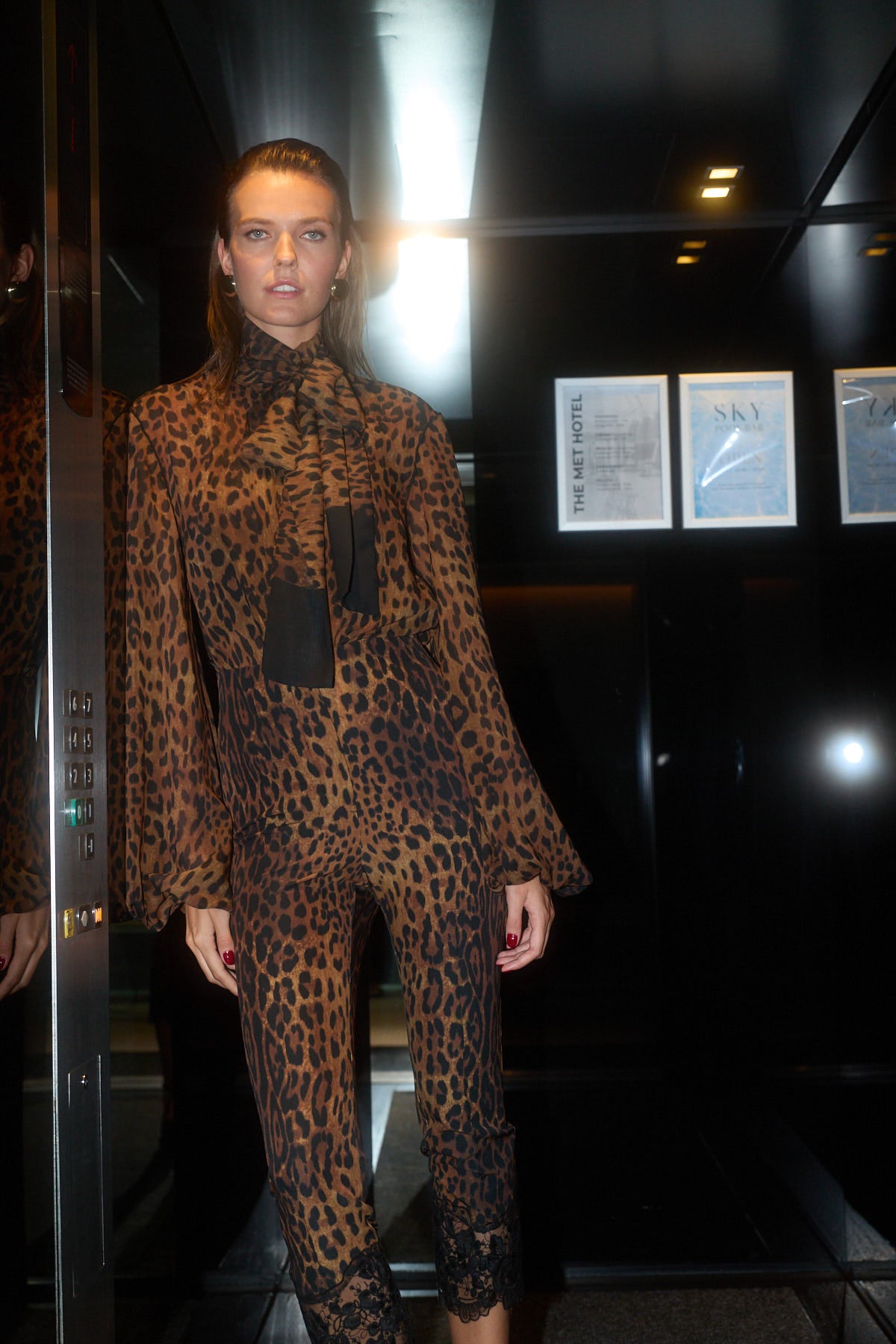BIANCA LEOPARD SILK-TOUCH SHIRT