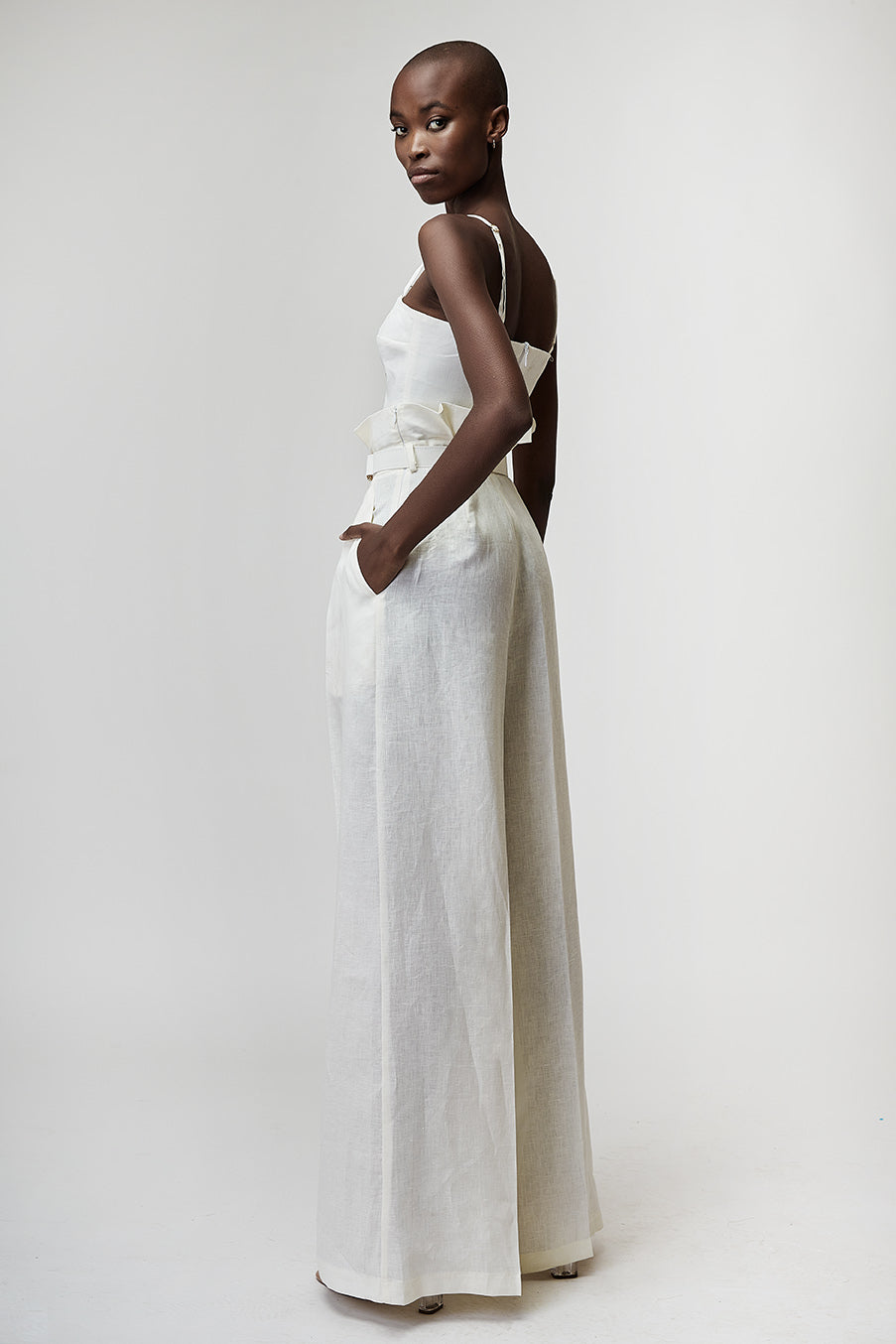 WHITE LINEN WIDE-LEG TROUSERS