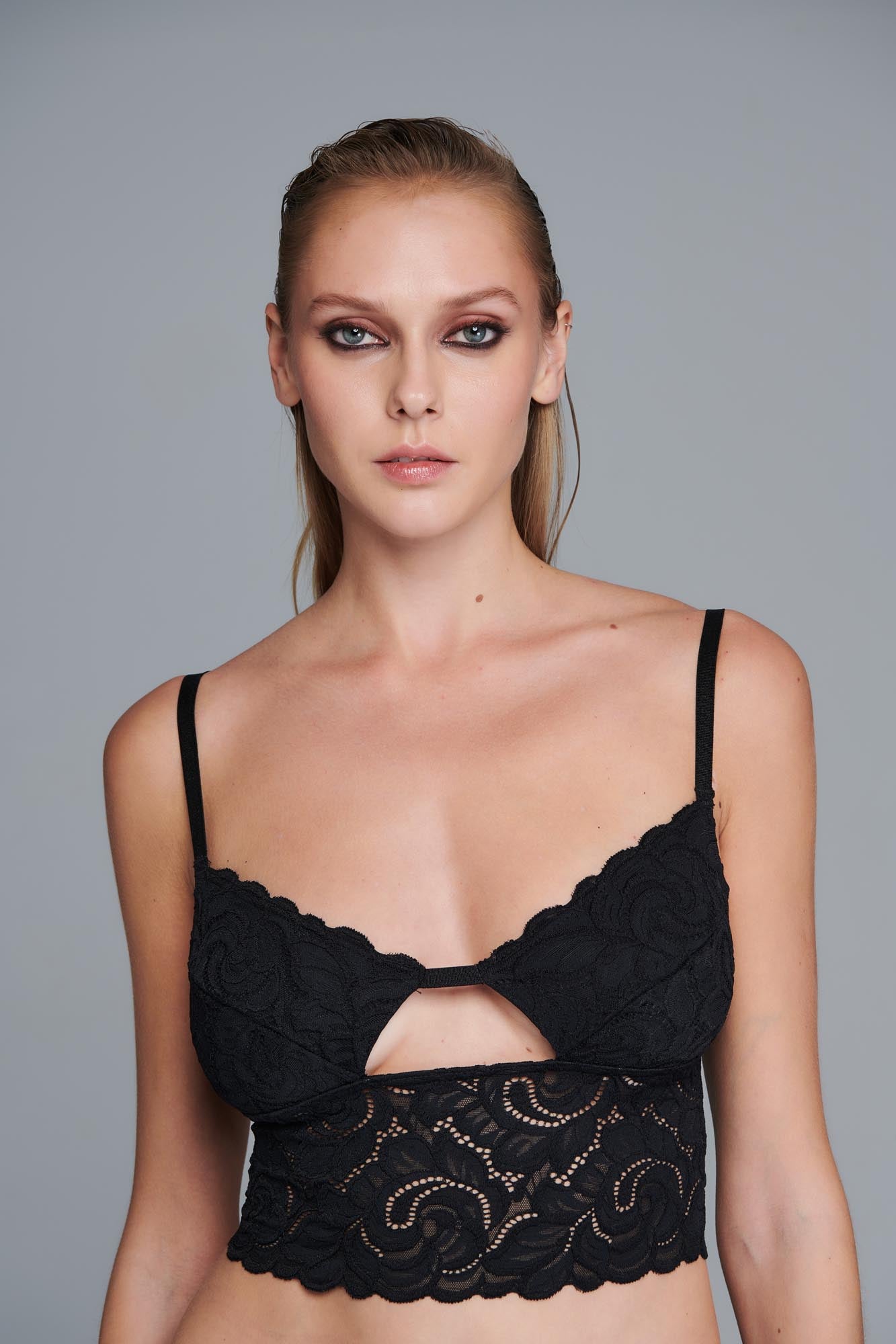 Elastic Lace Top