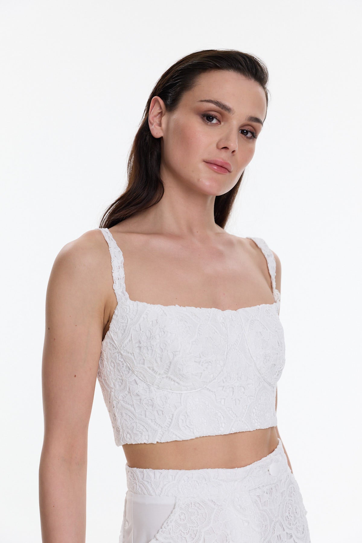 LACE TOP CAPRI