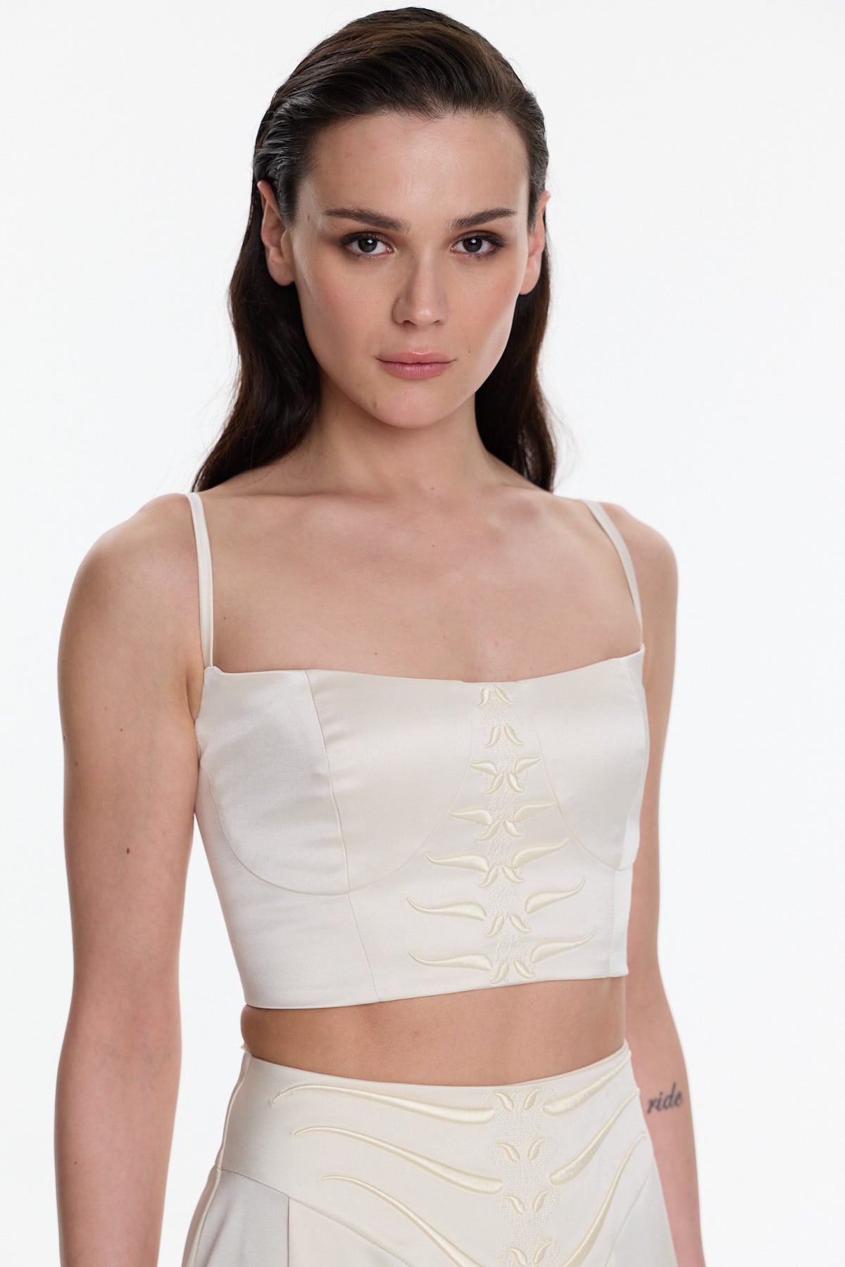 Top with embroidery GISELE
