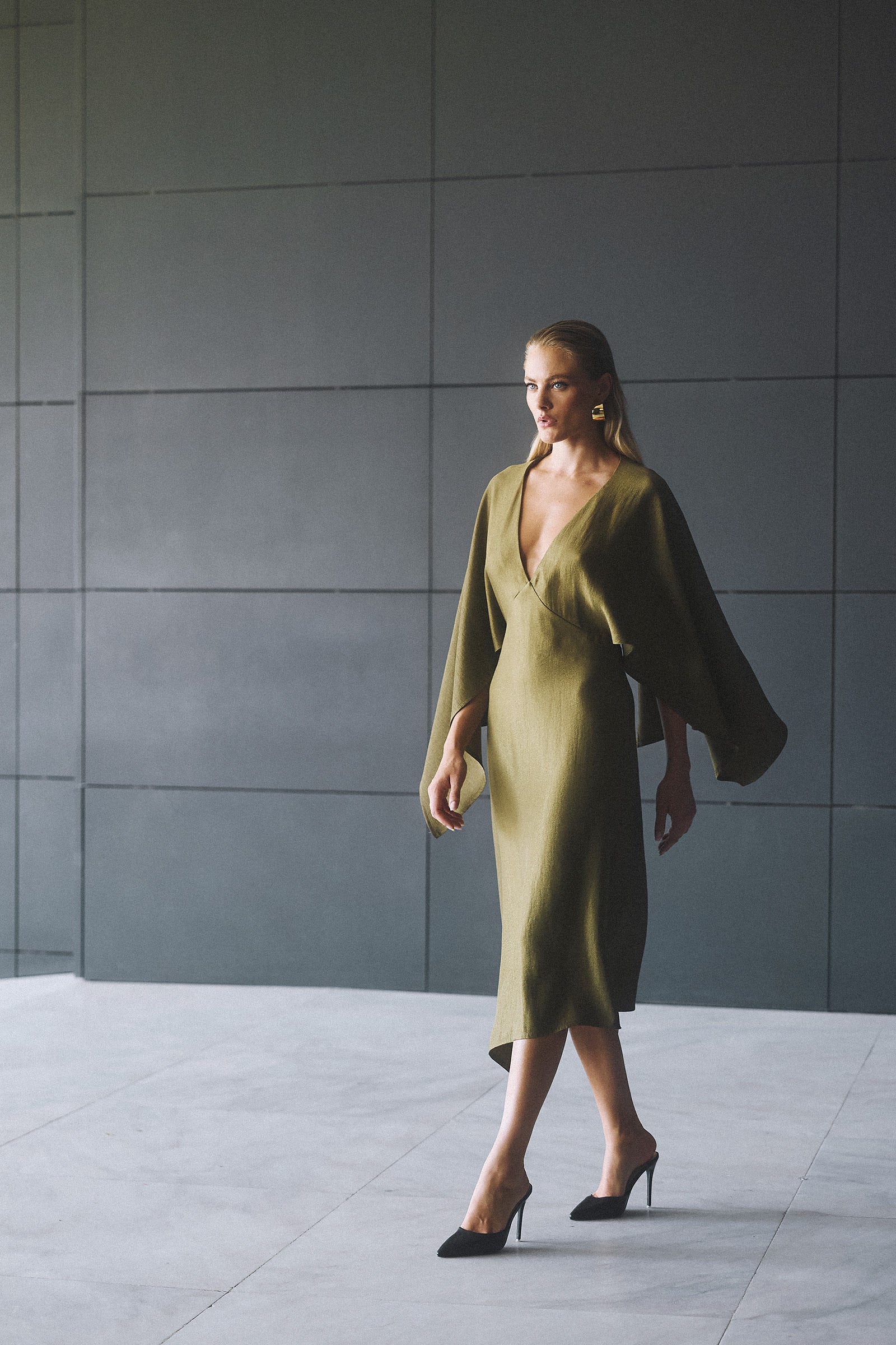 ATHENA LINEN & WOOL DRESS