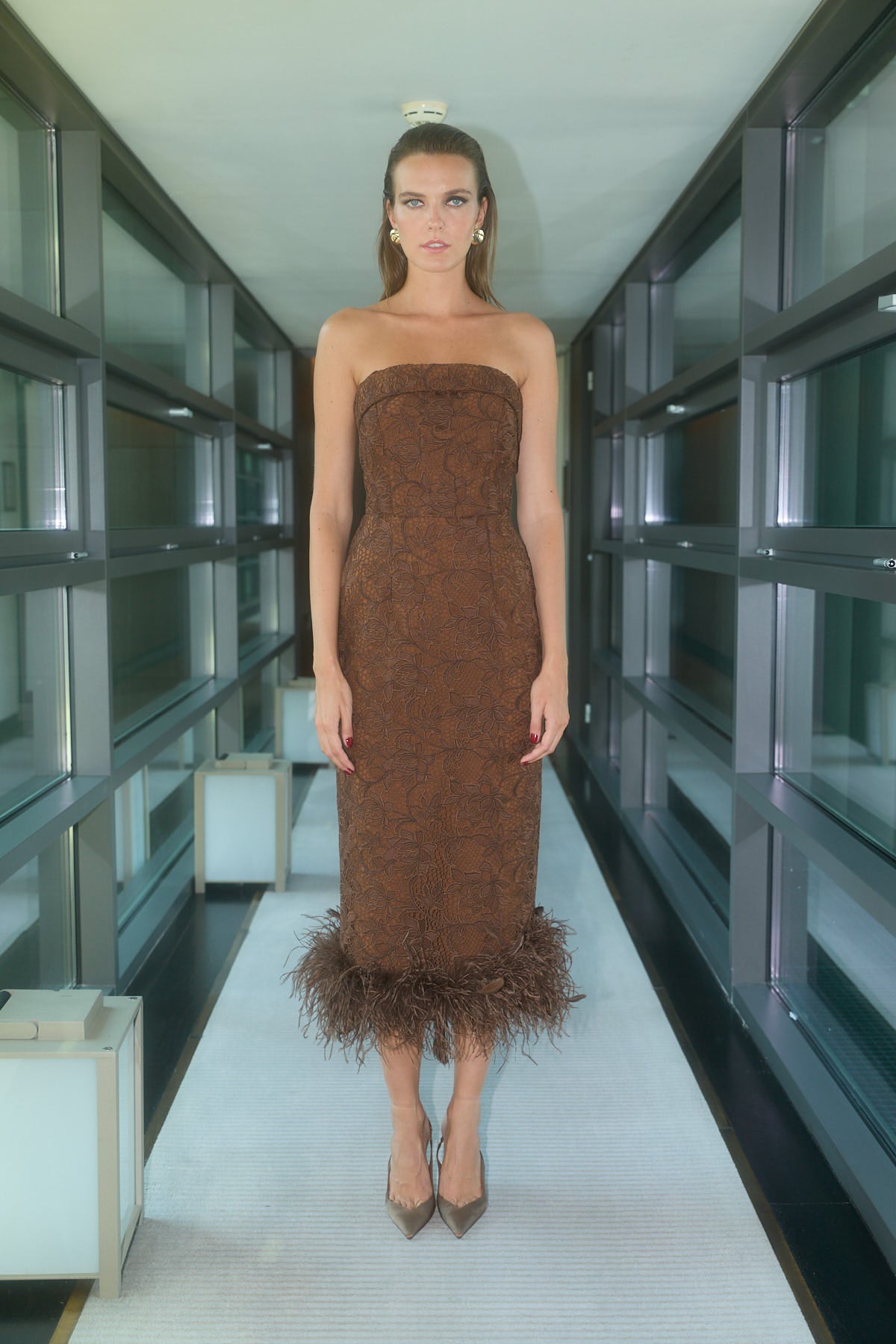 LEONORA STRAPLESS GUIPURE LACE DRESS