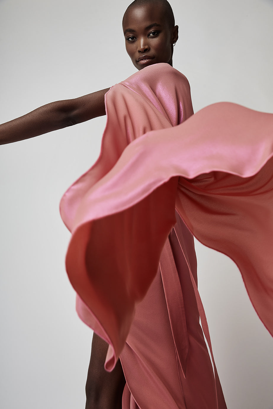METALLIC GEORGETTE MAXI CROISÉ DRESS IN PINK