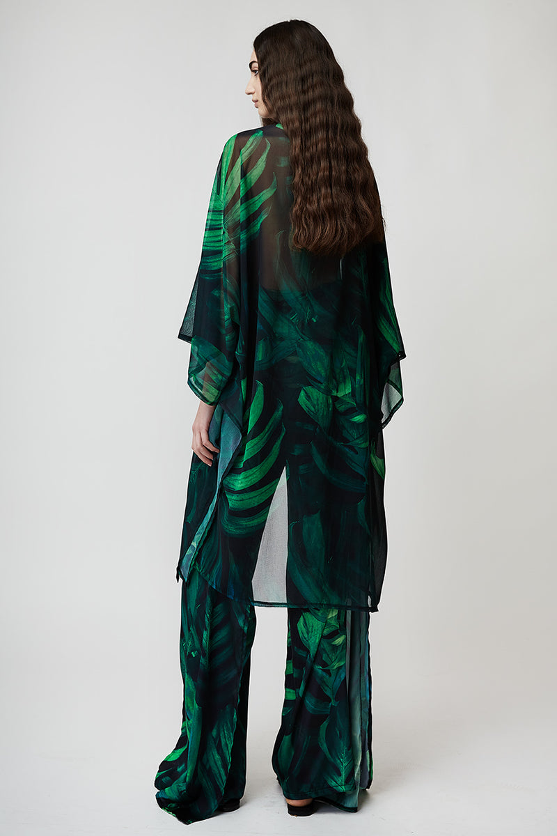 OVERSIZED CAFTAN IN TROPICAL PRINT
